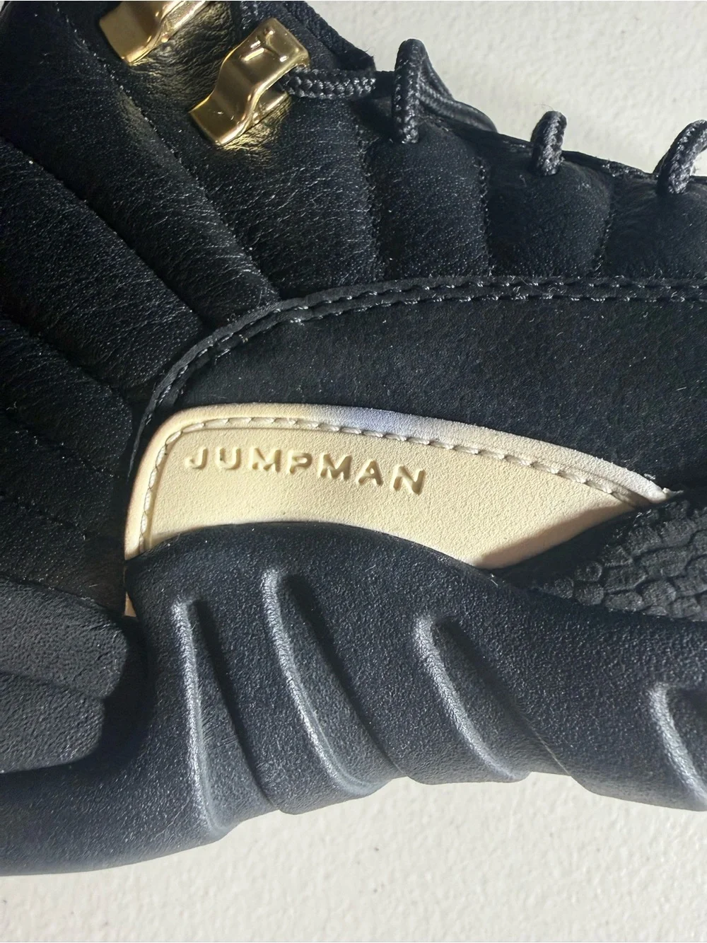 Jordan 12 Retro “The Master” Black White Metallic Gold Size 7Y (GS)